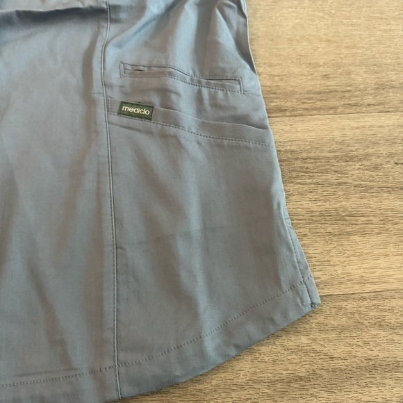 Medico light blue medium scrub top - Picture 2 of 7
